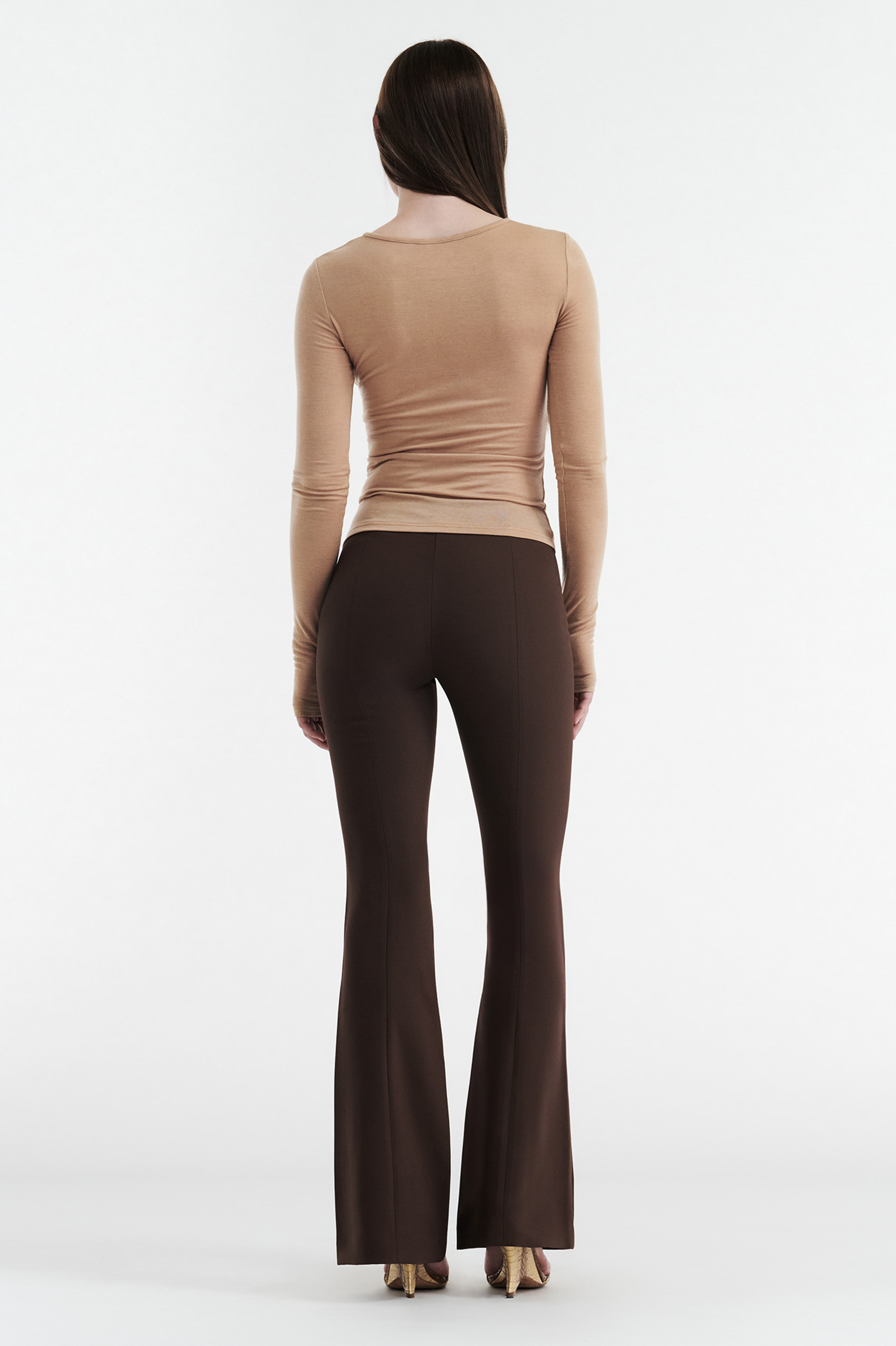 CDP16338-CLAUDIA-LONG-SLEEVE-BASIC-TOP-TAN-01