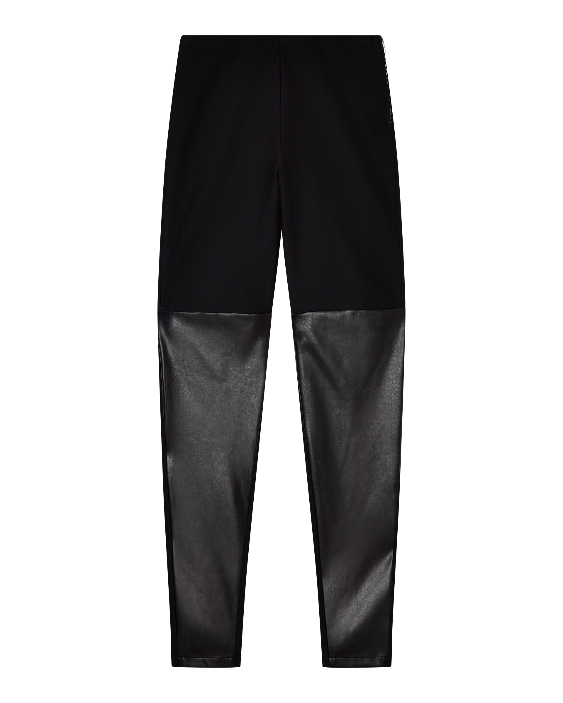 CDP9864-Black-GM-Front_1e2fd0eb-ee87-4dbb-9b8c-8394ff611c38