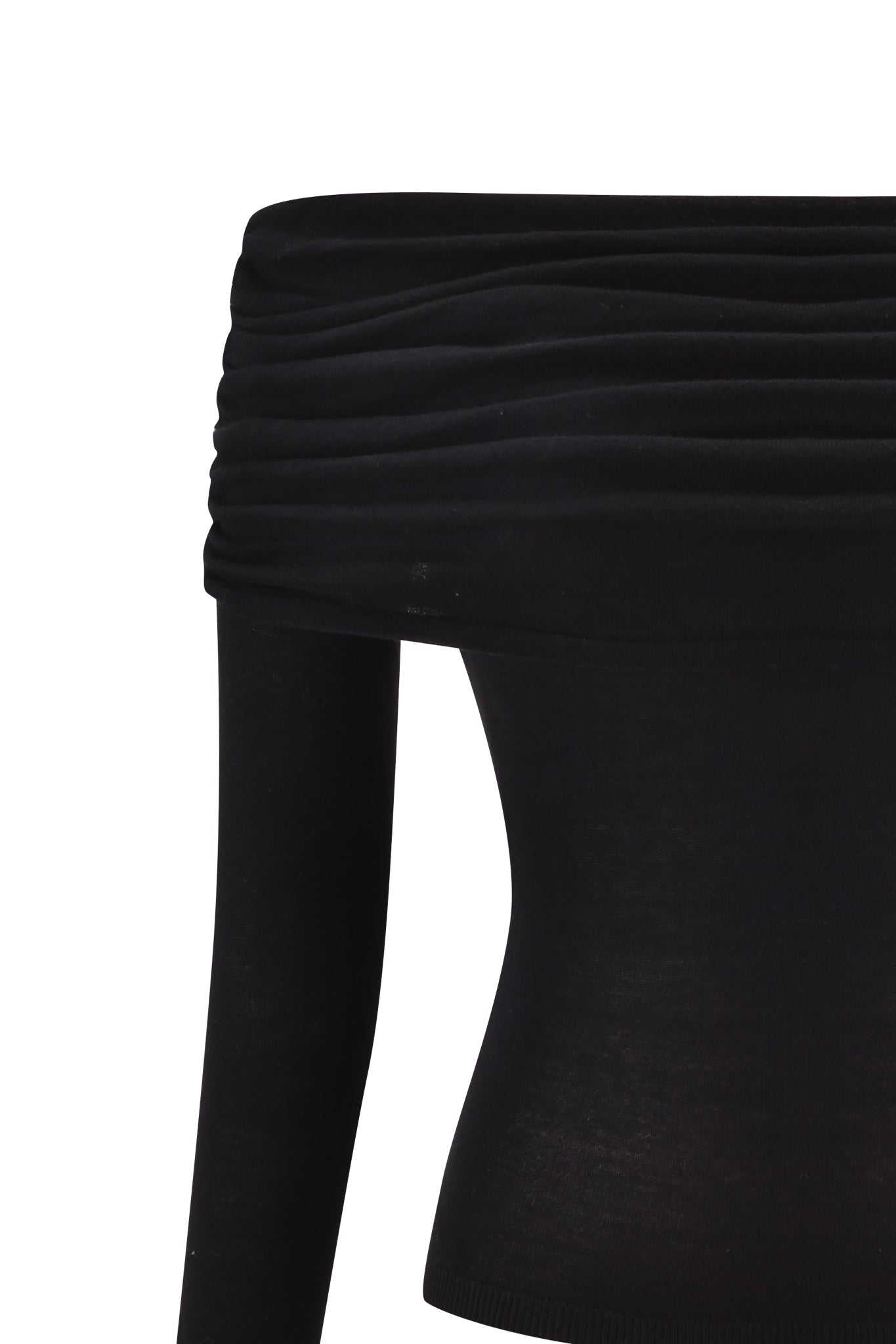 GIA18229-BLACK-VEYRALONGSLEEVETOP-DETAILAPPROVED