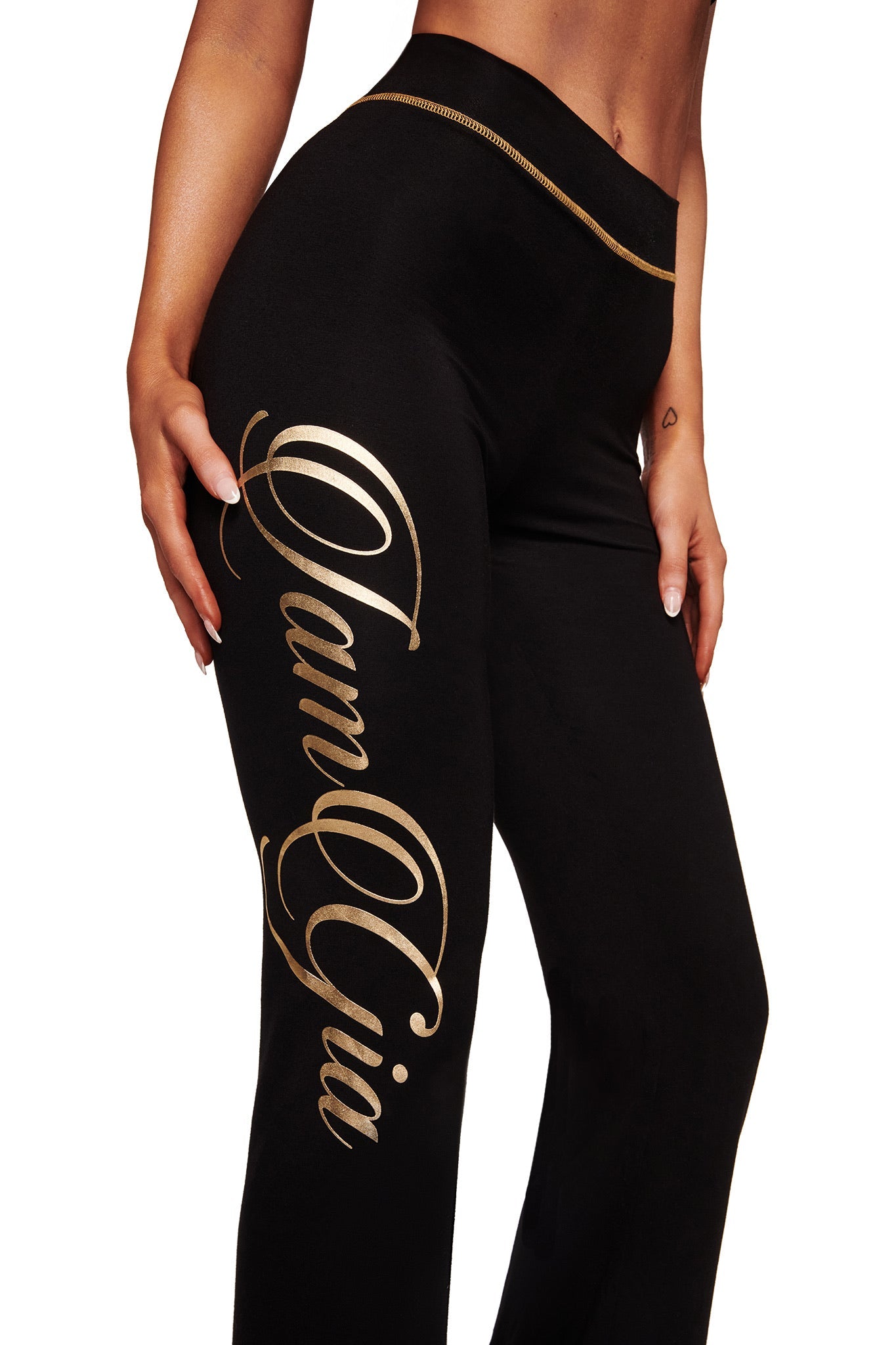 GIA18677-BLARE-ROYAL-TRACKPANT-BLACK-02