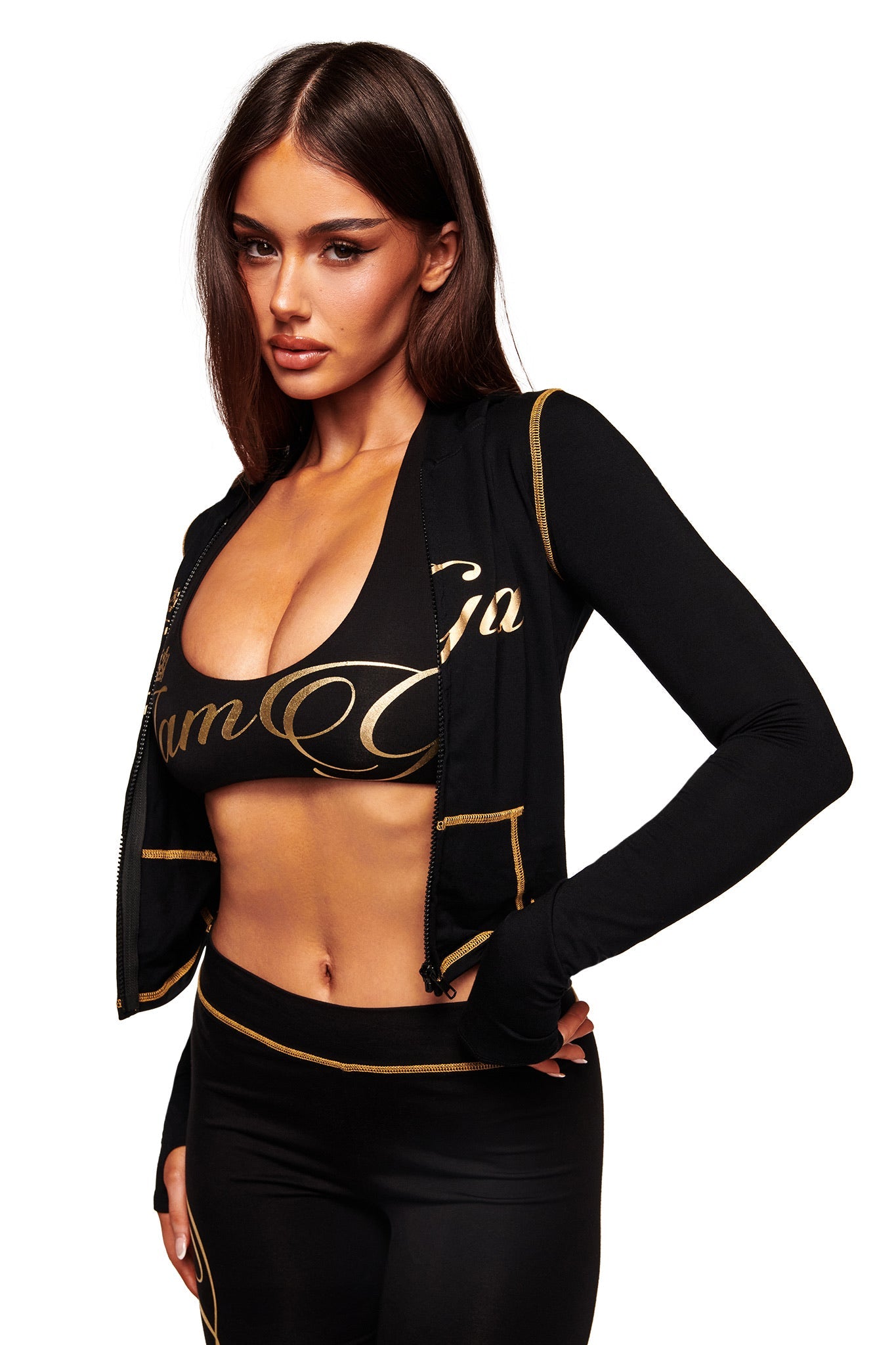 GIA18679-BLARE-ROYAL-HOODIE-BLACK-03_6492fd69-ee08-4954-a31a-413abb563919