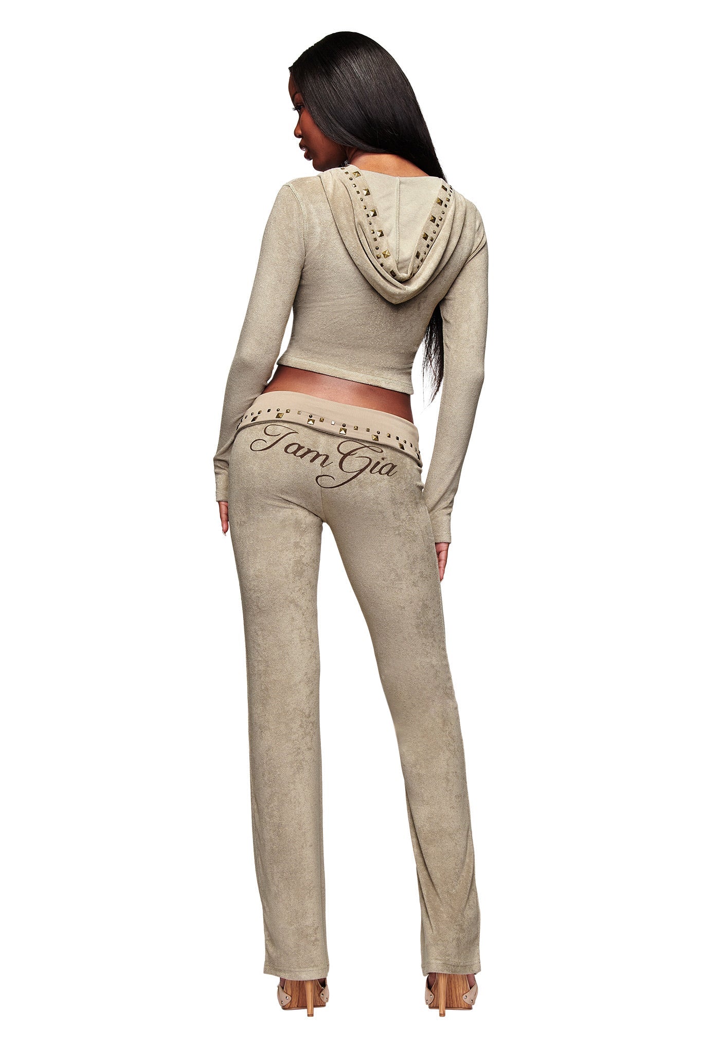 GIA18749-BLARE-STUDDED-TERRY-TRACKPANT-STONE-02
