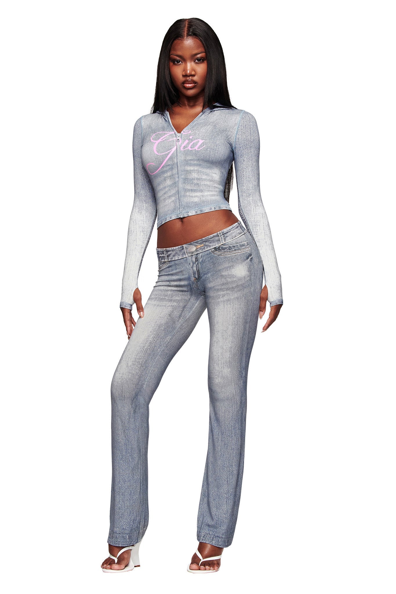 GIA19018-BLARE-DENIM-HOODIE-DENIM-03_2_f34c81fa-9497-4259-8e3d-b974af041154