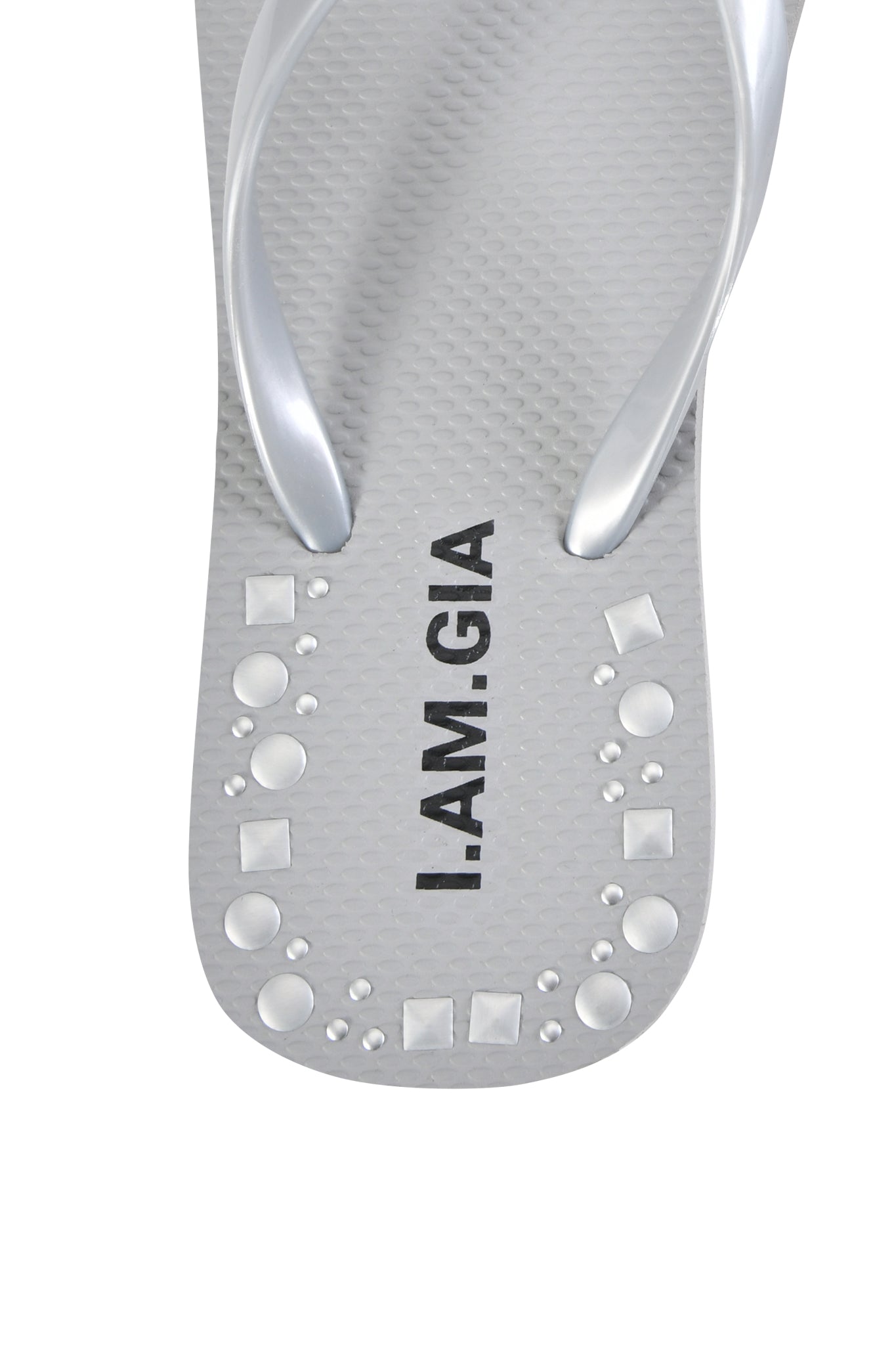 GIACC18635-SILVER-INKASTUDDEDFLIPFLOP-DETAILAPPROVED_eb7cbeb2-fb90-46db-ac7b-0498583f4c2f