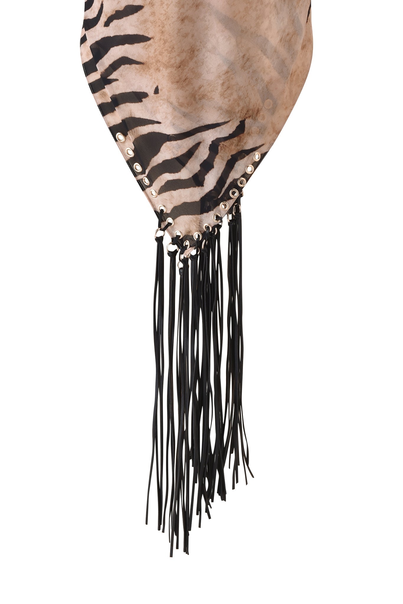 GIACC18770-WILDSIDE-ALLUNAMULTI-WEARTASSELSCARF-DETAIL_2