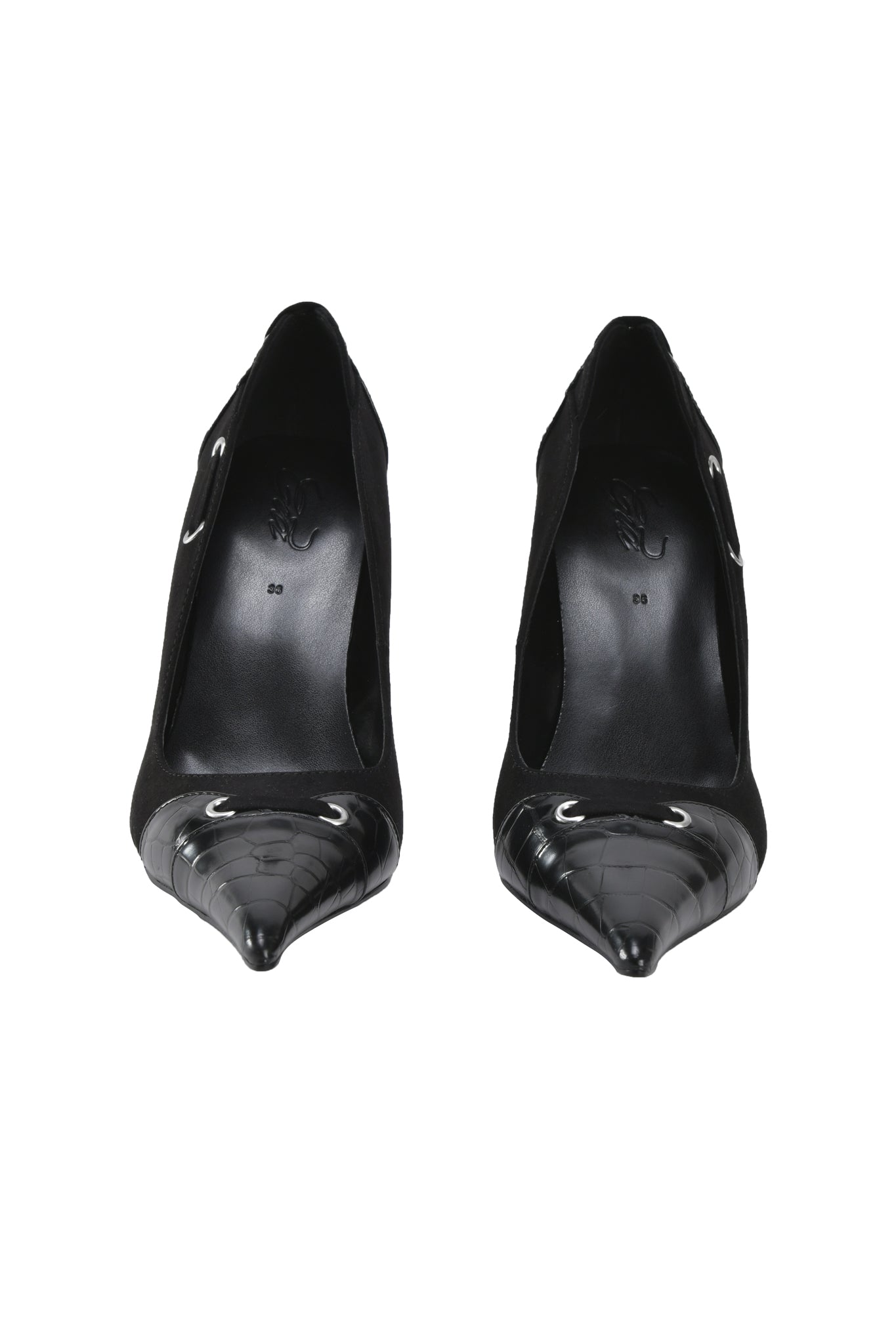 GIACC18846-BLACKCROC-ANASTASIAPUMP-FRONTAPPROVED