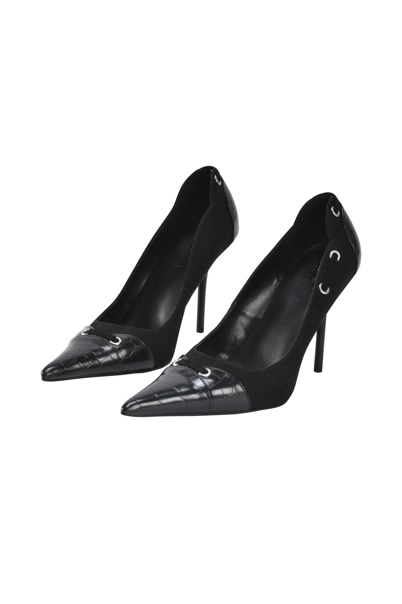 GIACC18846-BLACKCROC-ANASTASIAPUMP-SIDEAPPROVED