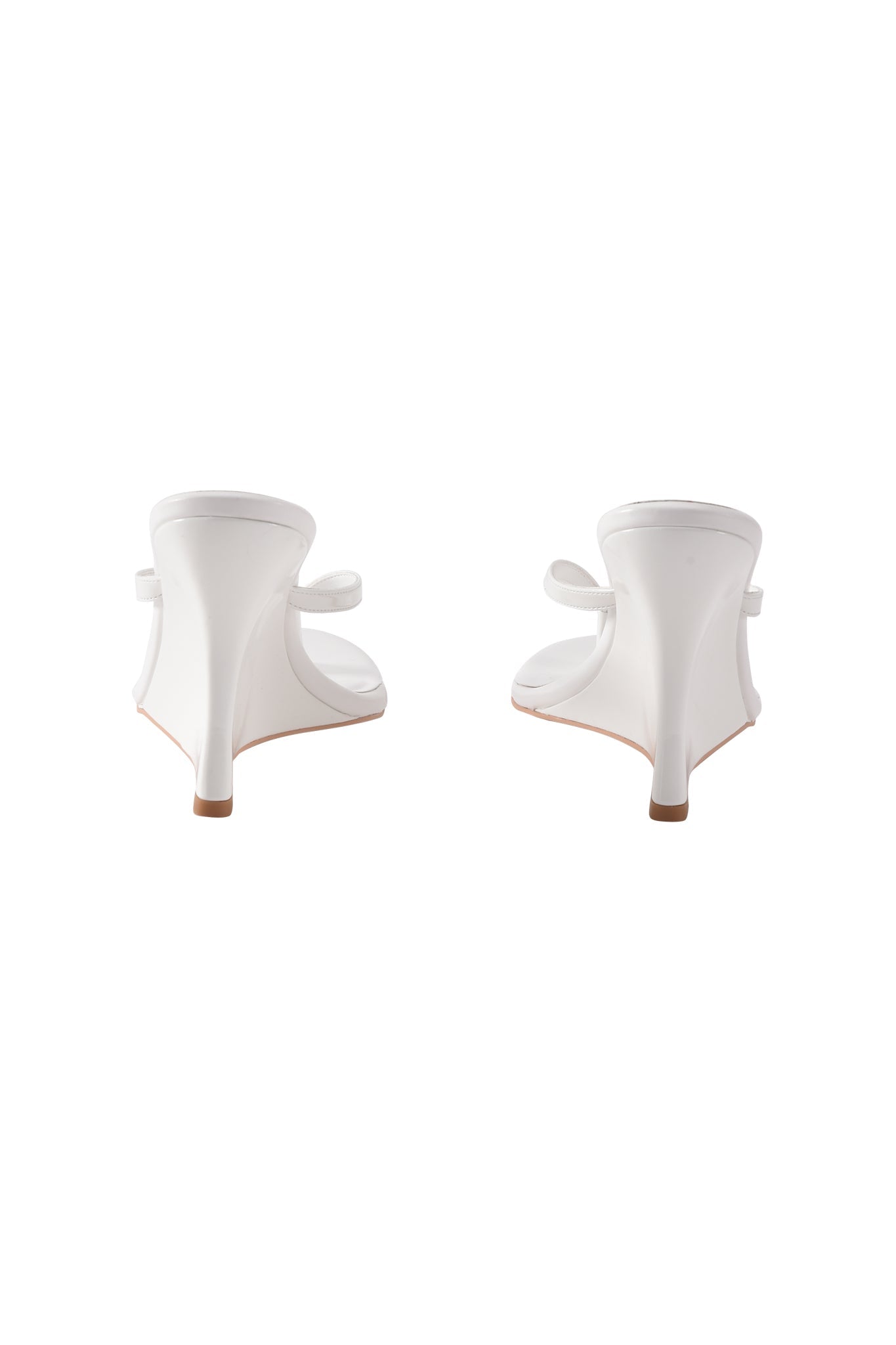 GIACC18855-WHITE-VIKTORIAWEDGEHEEL-BACKAPPROVED