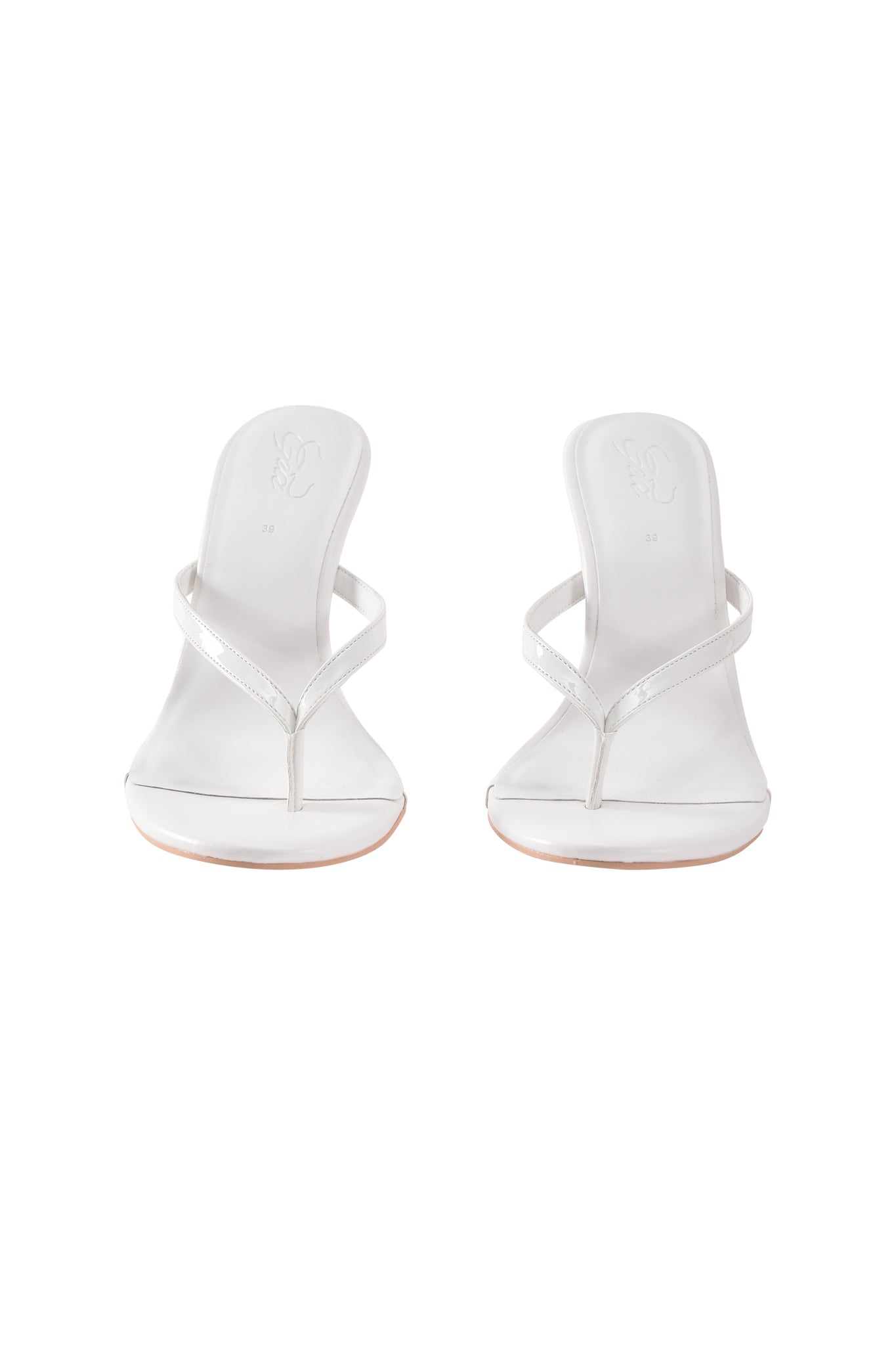 GIACC18855-WHITE-VIKTORIAWEDGEHEEL-FRONTAPPROVED