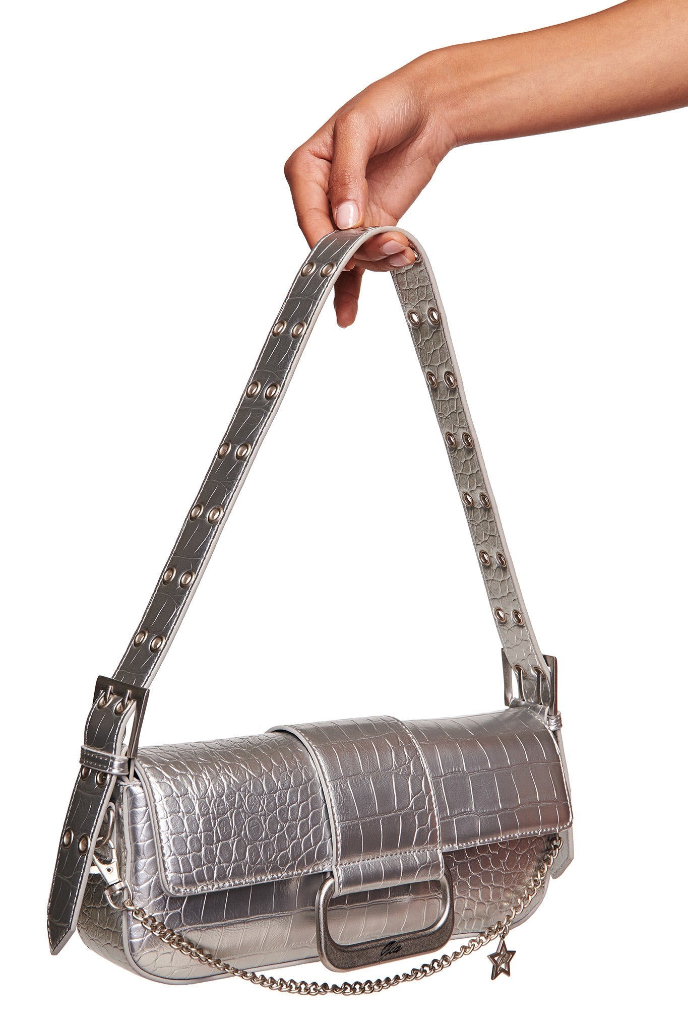 GIACC18906-MILA-METALLIC-BAG-SILVER-05